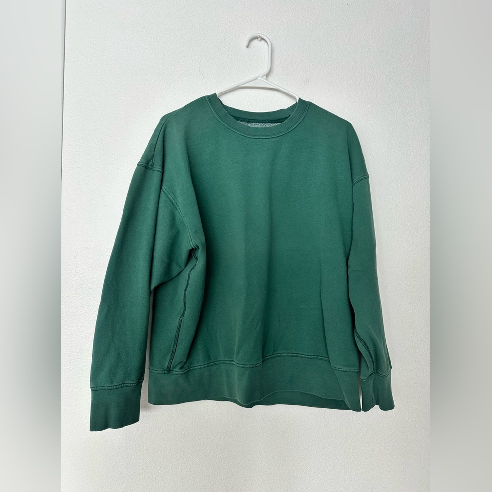 American eagle crew neck